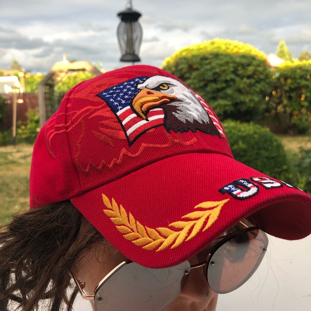 Sanyo men’s Red Eagle & American Flag Embroidered Baseball Cap Size One